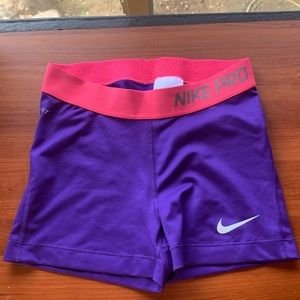 NWOT Nike Pros Dri-fit